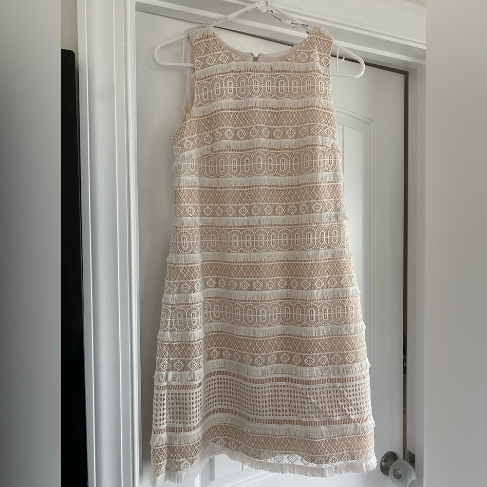 White Vince Camuto dress. Size 4